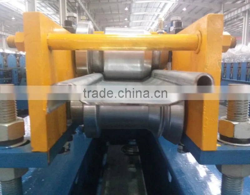 taiwan technology rolling Shutter door forming machine