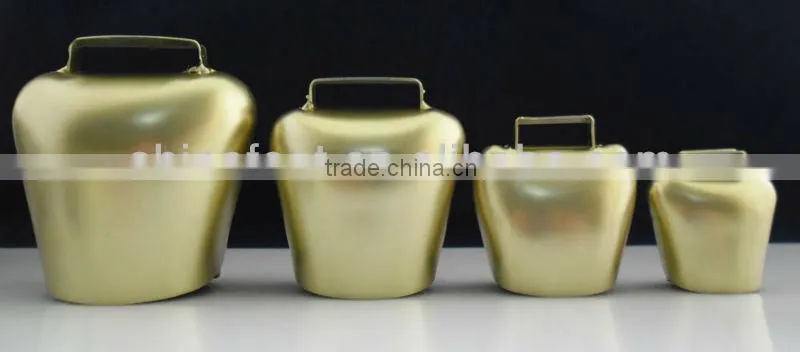 1.5inch handing cow bell A4-C028 in colorful painted with leather strap and keyring as noice maker (E169 )