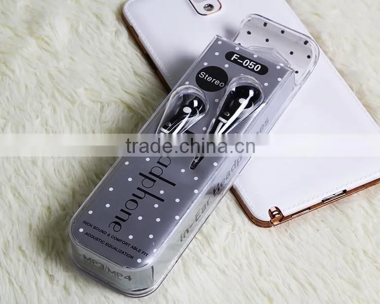 Wholesale universal headset wired in-ear headset cheap sell