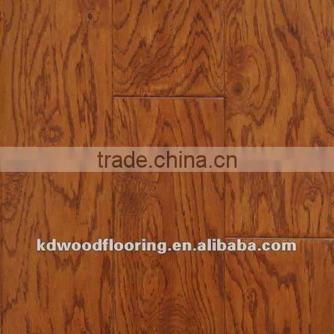 Rustic oak eigneered flooring