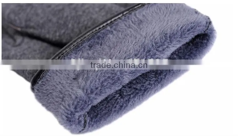soft warn men golves for touch screen smart mobile phone