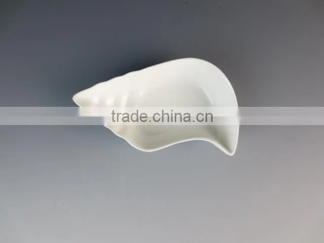 small ceramics/porcelain type eco-friendly shell shape high white dish