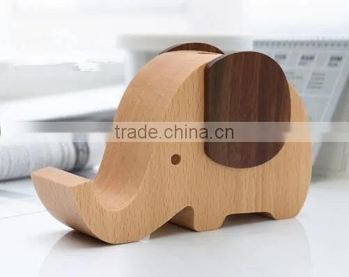 Elephant design wooden desk pen holder