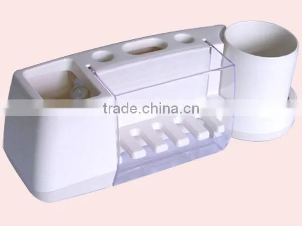 Plastic Wall Mounted Toothbrush Holder With Sucker