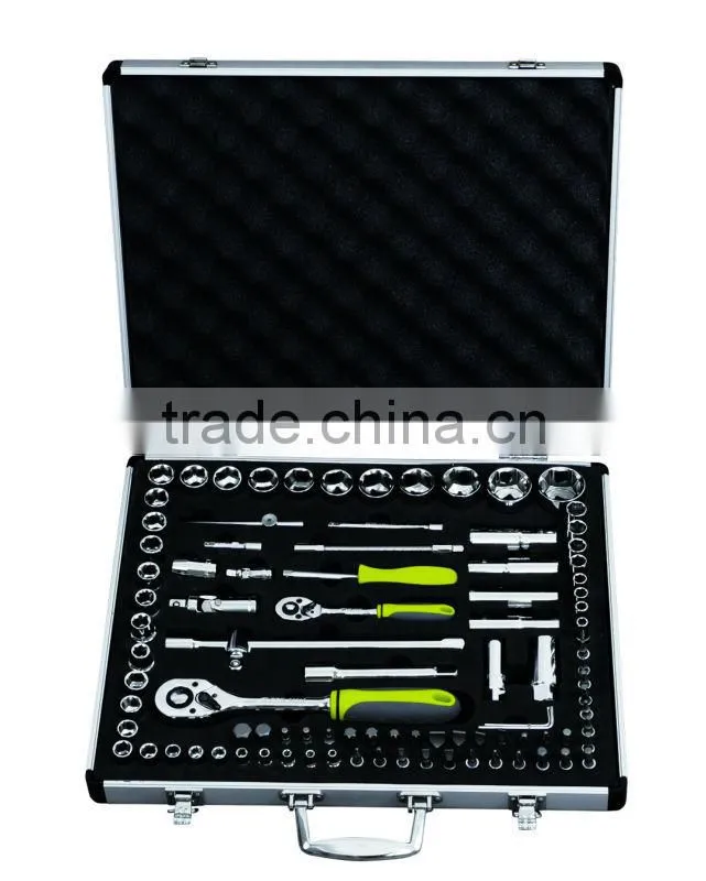 CF598716: 95cs 1/4" & 1/2"drive socket and ratchet handle set
