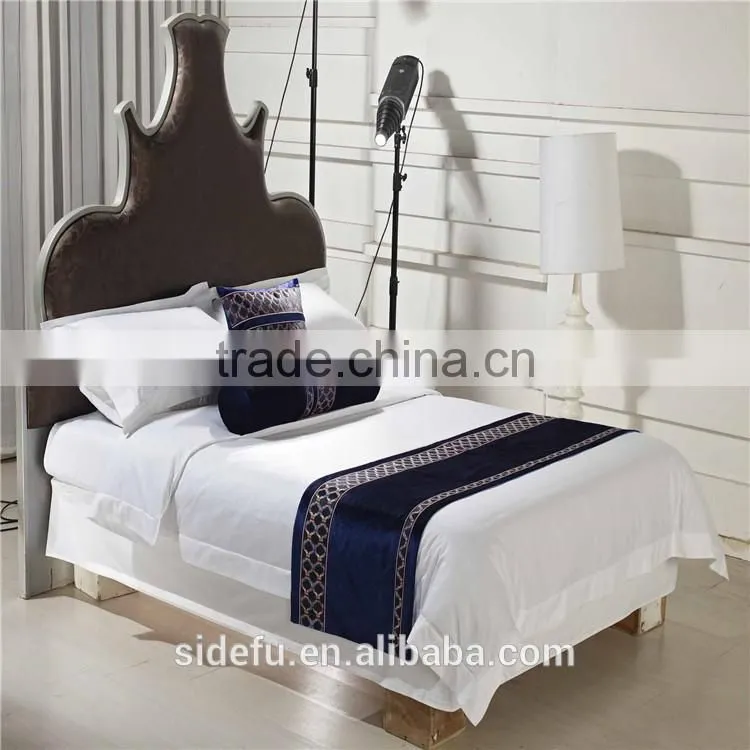 Cheap100% Polyester Decorative Hotel Bed Runner Hotel Pillow Case Cushion Cover