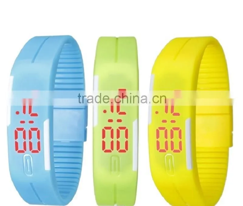 2016 New fashion top design adult smart watch with multi-function