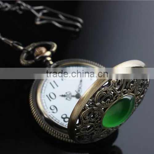 Unisex Green Gem Hollow Case White Dial Pocket Watch WP087