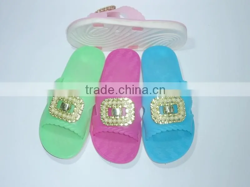 jelly slipper with flower for lady pvc slipper