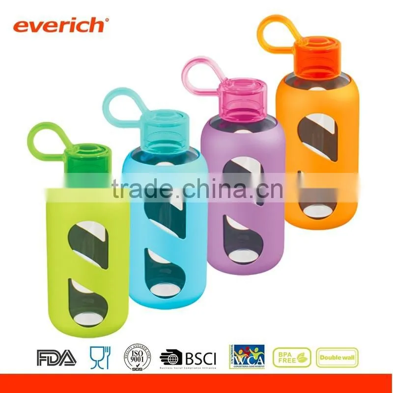 Everich 500ml tritan bottle with handle lid and silicone sleeve
