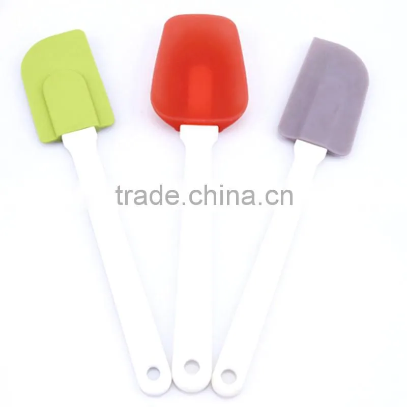 New product and colorful plastic spatula