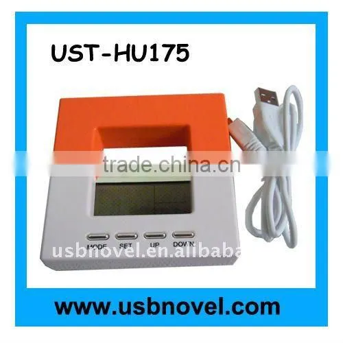Clock USB hub with LED light