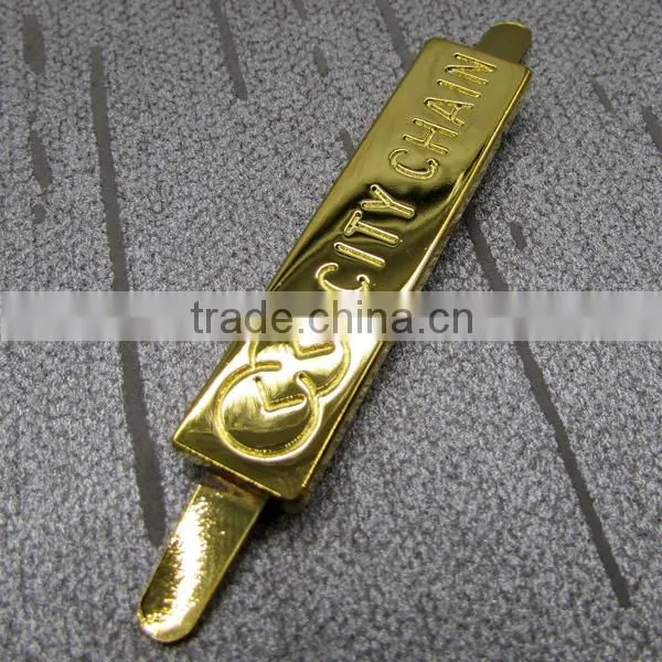 Luxury Golden Alloy Metal Pin Badge