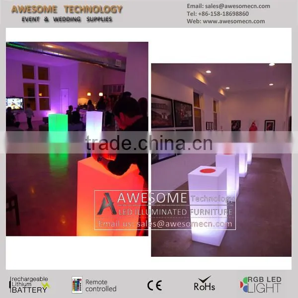 high-gloss white acrylic framed Modular lighted portable pedestals (TA110A)