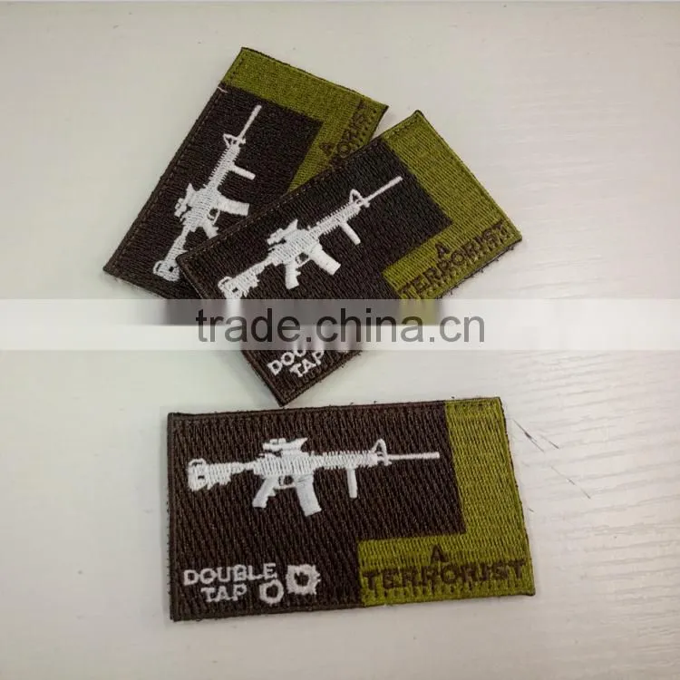 2016 customized high quality personalized embroidery patch