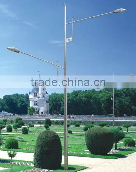 Aluminum street lighting pole