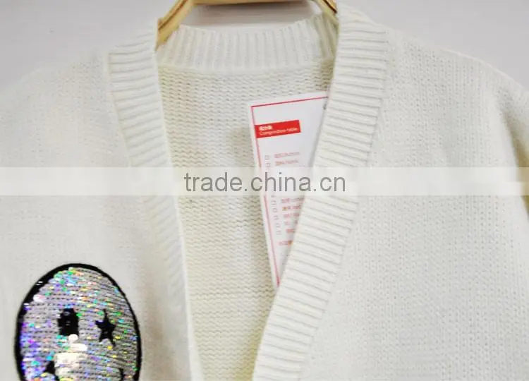 Designer wool spinning white cardigan sweaters for girls
