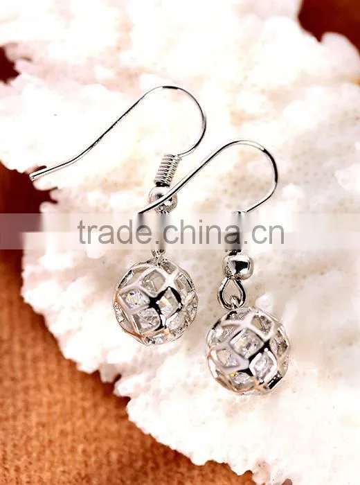 Fashion crystal hoop earrings clear white rhinestone earrings bridal earrings