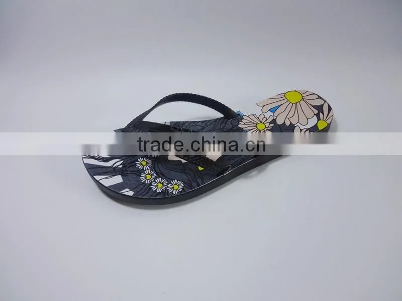 2016 PVC PCU 1602 Bowtie Lady Summer Flipflops