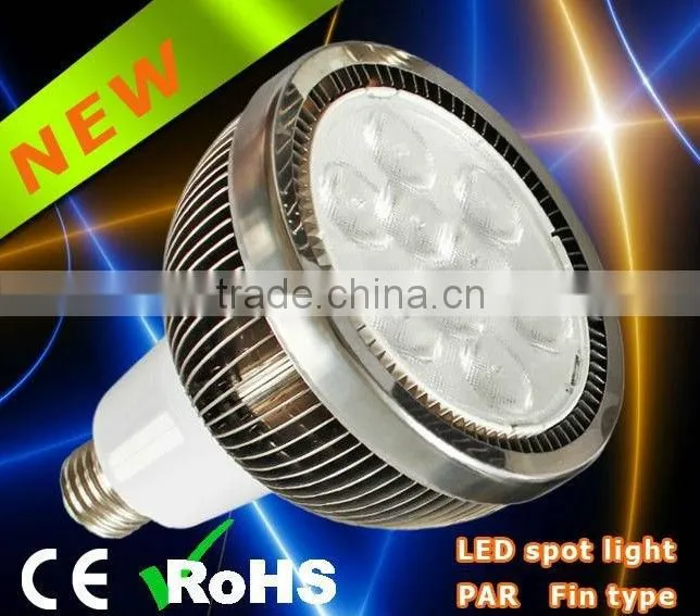 Dimmable 18w PAR38 LED Spotlight,75W incandescent bulbs replacement with 2 years warranty