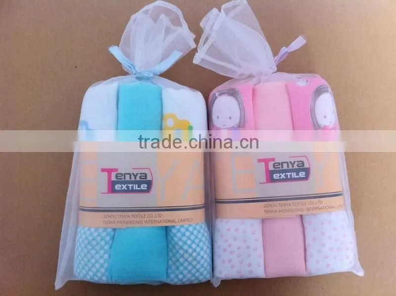 baby cloth napkin solid color