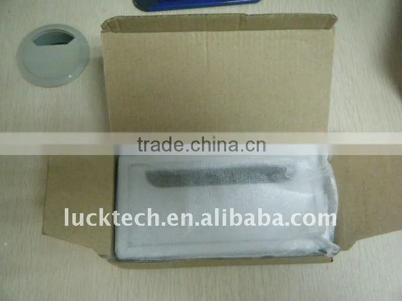 Dust protection box for desktop socket