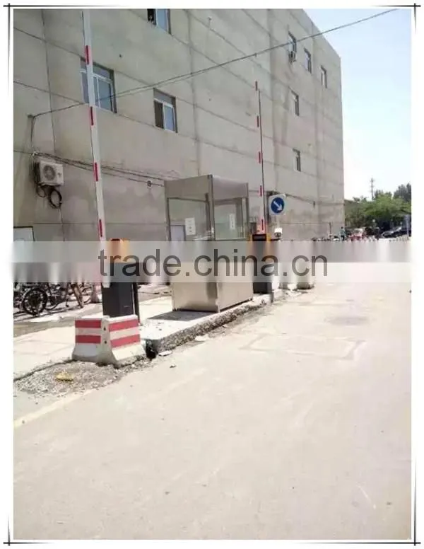 Many entrances and exits parking lot management system