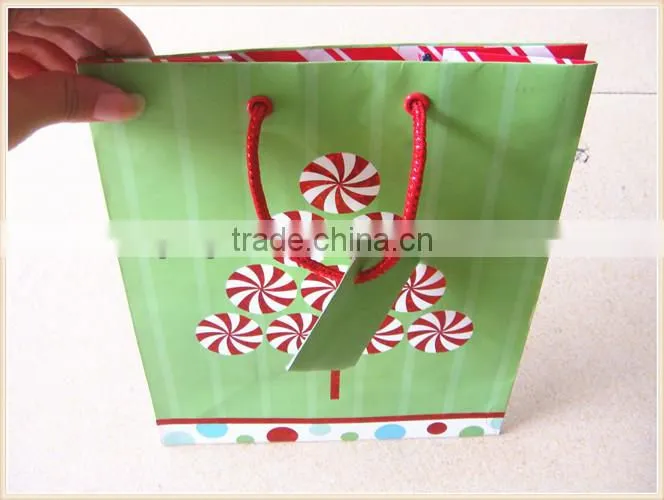 Shenzhen OUV Fancy Paper Gift Bags Bulk