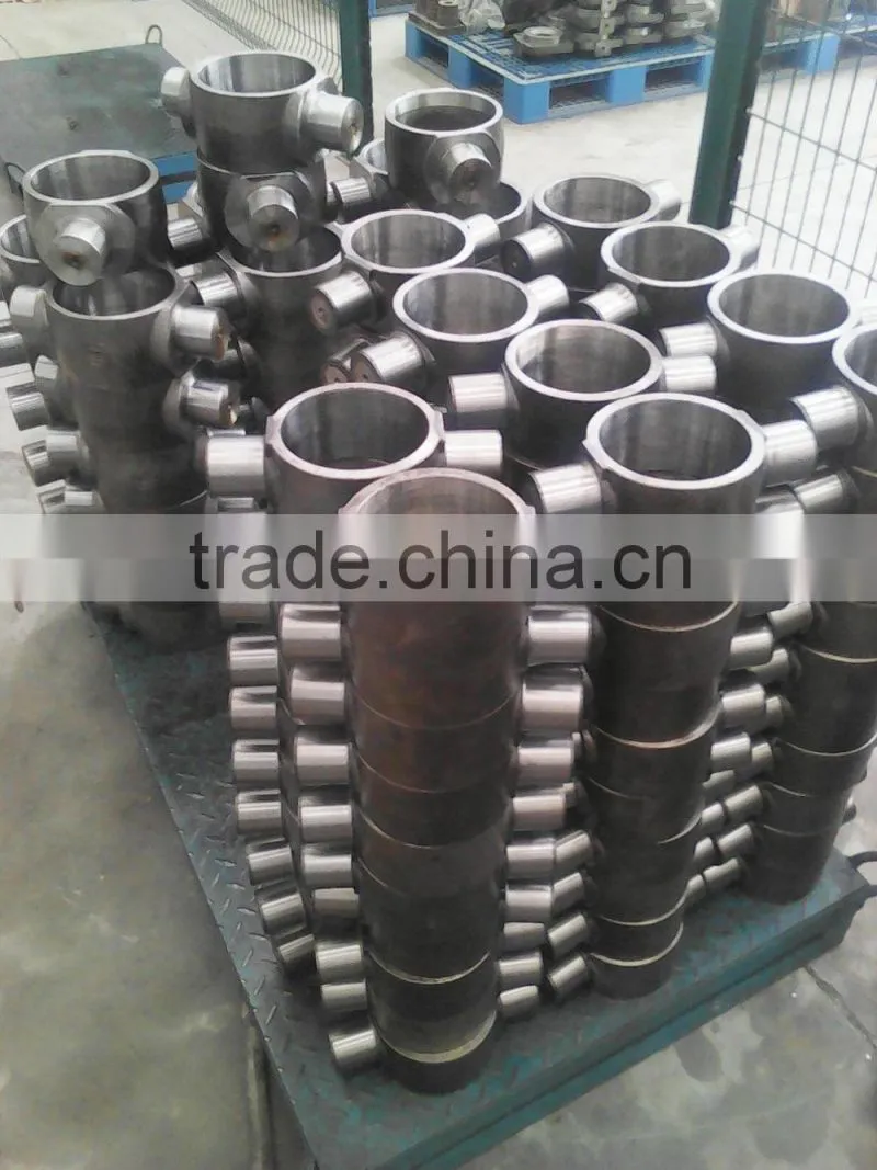Hydraulic cylinder trunnion by casting and CNC machinig