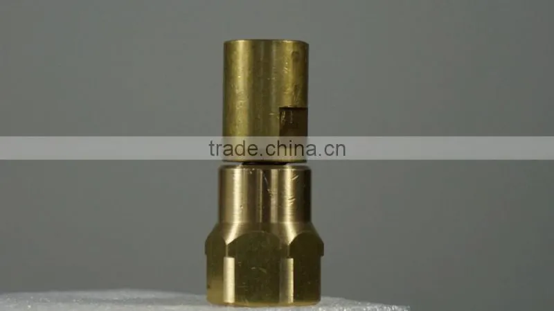 Main-Link Brass Swivel Nozzle Coupling