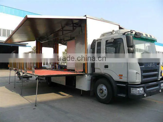 forland 4x2 Mobile led screen truck, stage truck