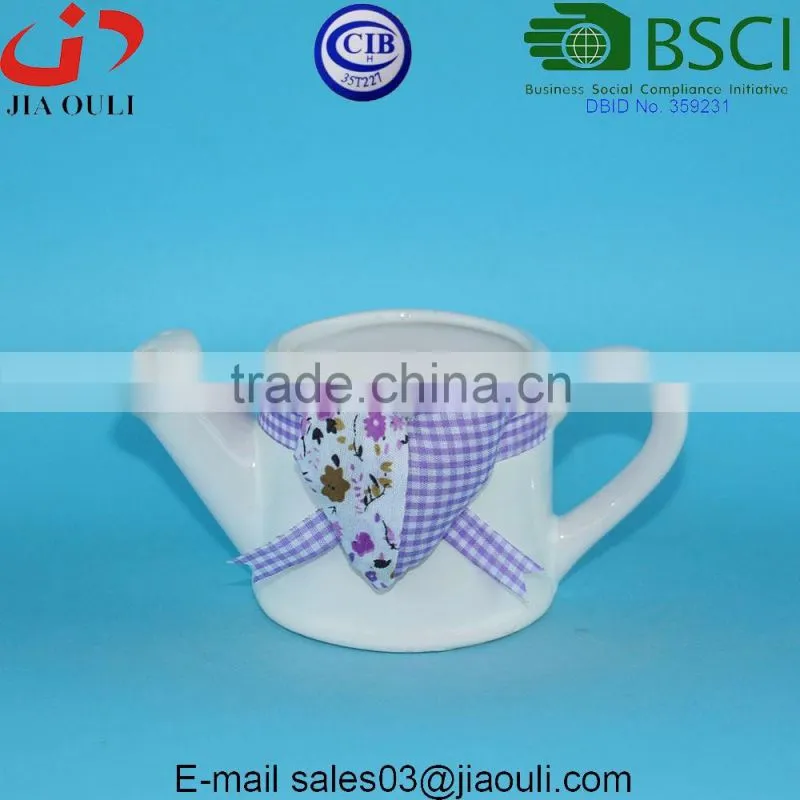 Embossed/ dimple design glazed white Ceramic garden pots and planters