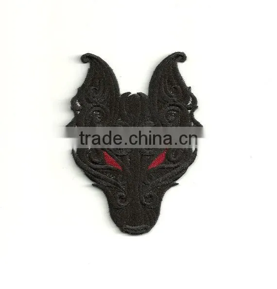 Custom all kinds of embroidered patch for clothes embroidery patch made in china choose size/color