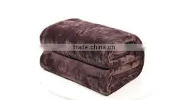 2017 New Eco-Friendly foldable 2 in 1 pillow blankets