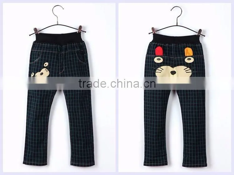 Fashion green small plaid lovely kitten printing kids pants cute design boys summer hot pants
