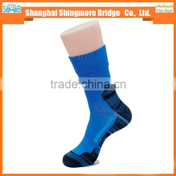 2017 alibaba china supplier hot sales high standard breathable sport sock waterproof