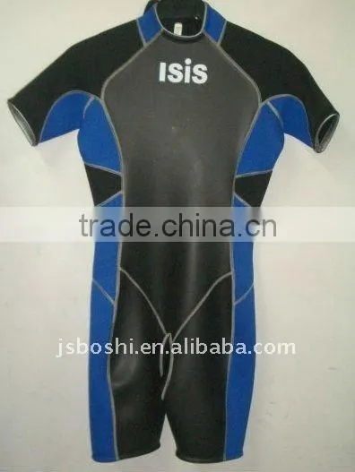 Neoprene surfing wetsuit