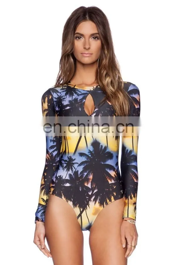 Custom printed three-quarter sleeves sexy backless women rash guard