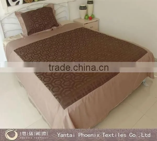 2013 newest embroidery bedspread set