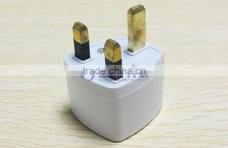 Wholesales Cheap Price AU US EU to UK Adapter Converter 3 Pin AC Power Plug Adaptor Connector