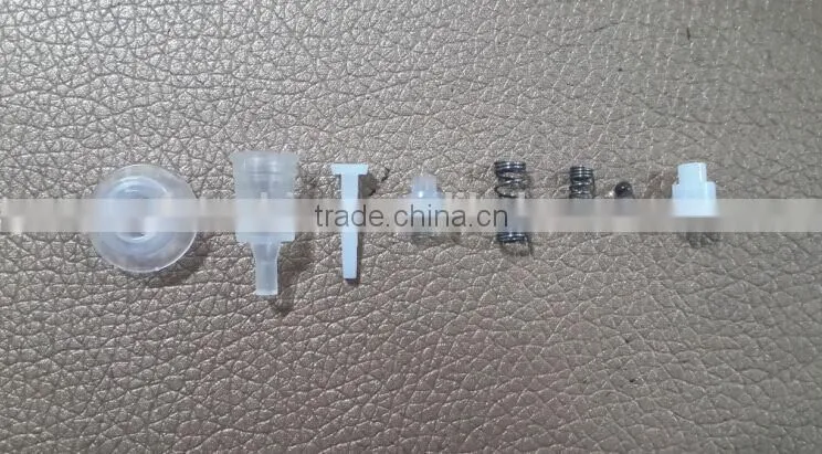 plastic spray part automatic assembling machine