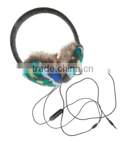 HSET250 earmuff headphone in earphone & headphone