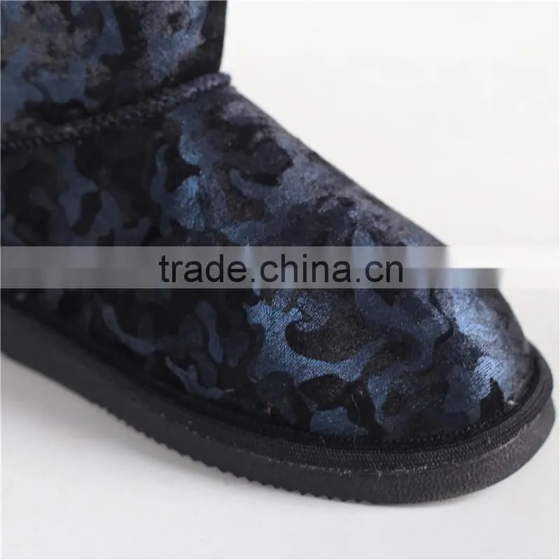 Ladies microsuede with print slipper boot