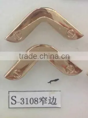 metal bag corners