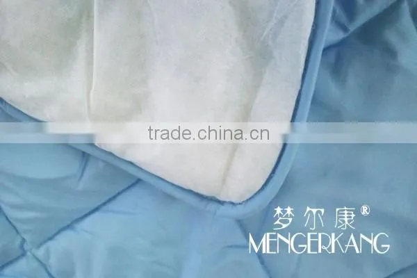 Home microfibre throw quilt with high quality