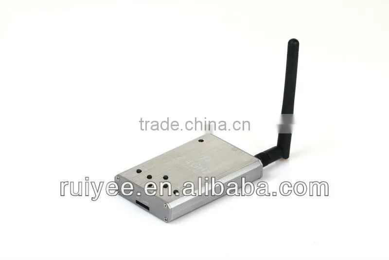 RY-001 2.4G 4 X CHS Wireless DIGITAL Camera Surveilance system PC IP Nanney cam system