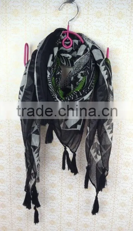 hot selling red and white flower gauze scarf with tassels