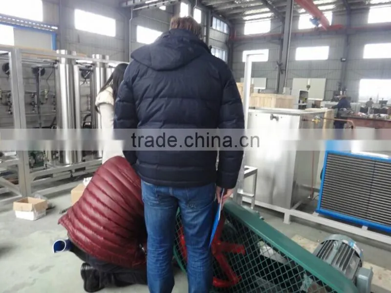 Wooden Case Packaging and Machine Part above critical carbon dioxide liquid extracting mechanical device machine
