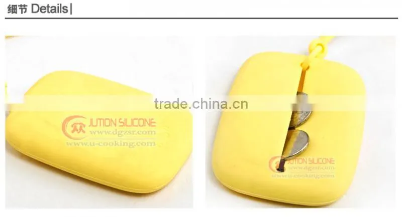 Silicone key holders with custom logo