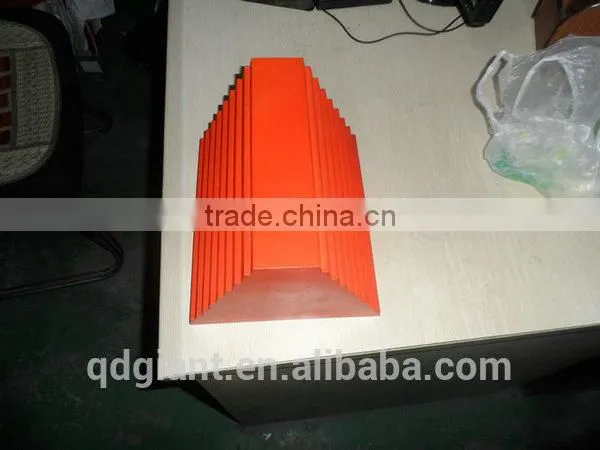 Polyurethane Double-Sided Pyramid wheel Chocks